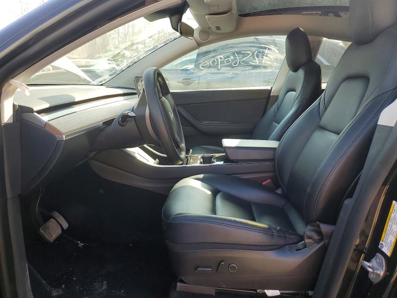 49957196 :رقم المزاد ، 5YJYGDEE5MF107207 vin ، 2021 Tesla Truck/van Model Y 75d Long Ran مزاد بيع