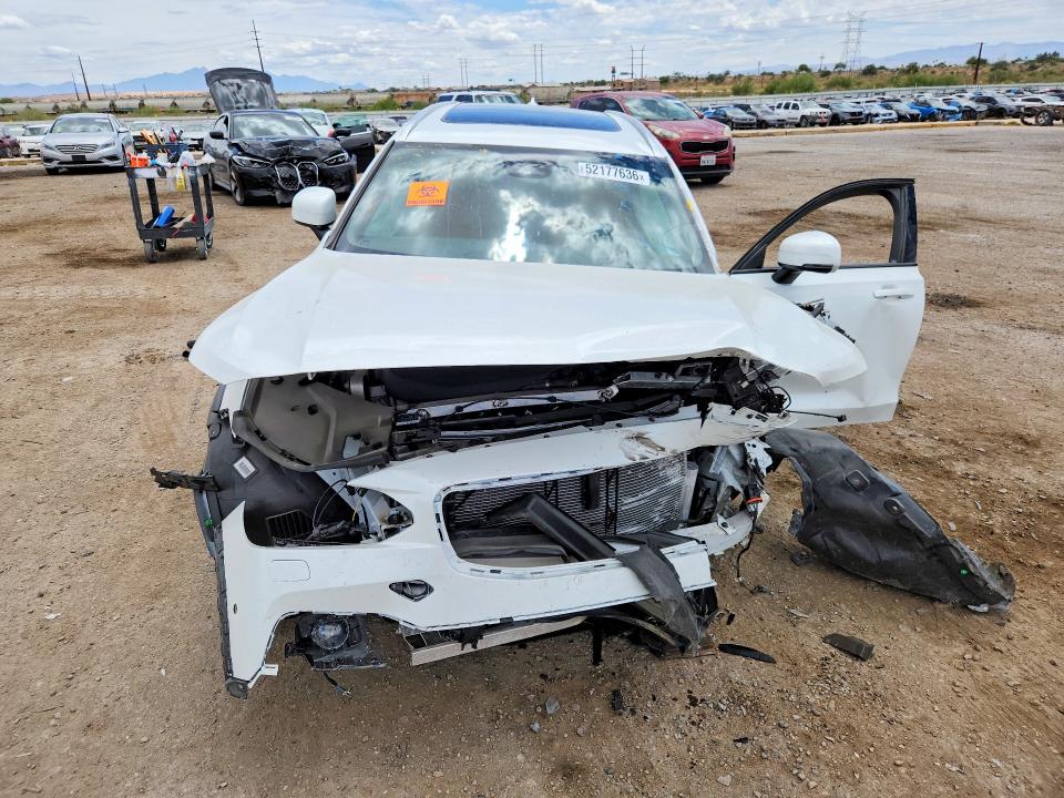 2026 Volvo V90 Cross Country მანქანა იყიდება აუქციონზე, vin: YV4062NLXT1205740, აუქციონის ნომერი: 52177636