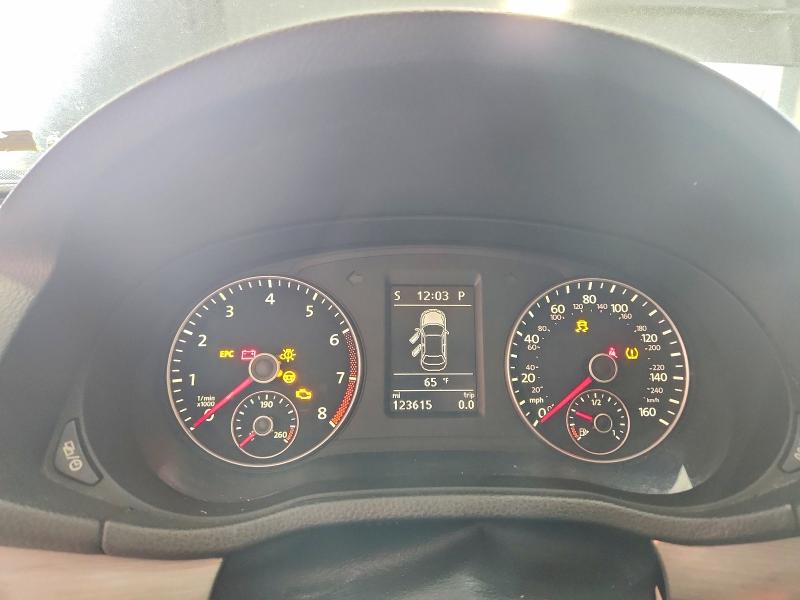 2015 Volkswagen Passat მანქანა იყიდება აუქციონზე, vin: 1VWBT7A32FC004797, აუქციონის ნომერი: 49994926