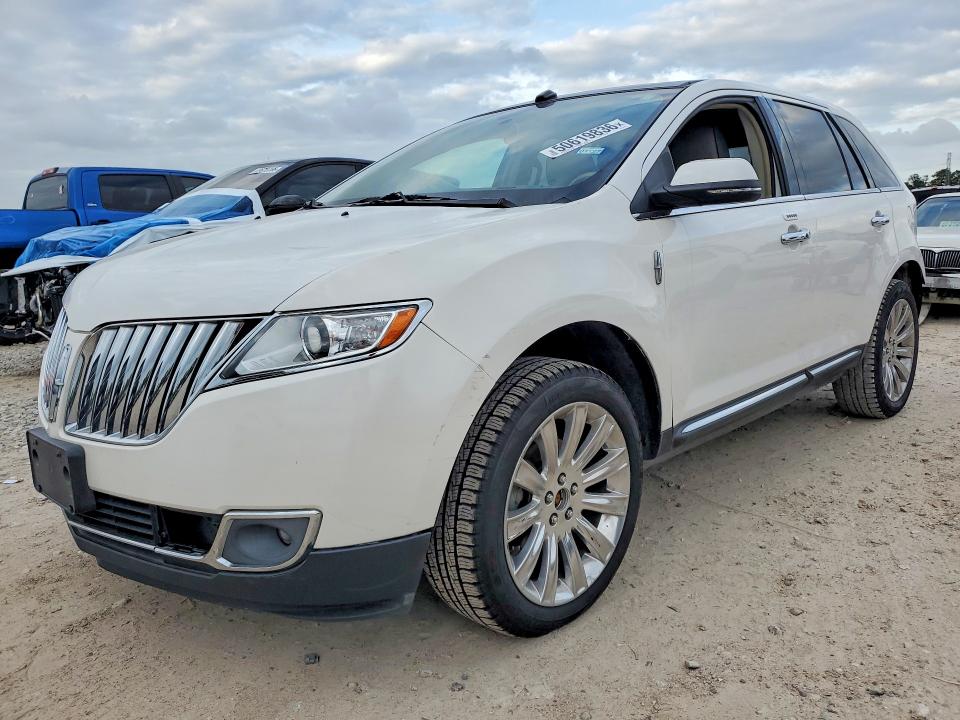 2015 Lincoln Mkx მანქანა იყიდება აუქციონზე, vin: 2LMDJ6JKXFBL22783, აუქციონის ნომერი: 50619836