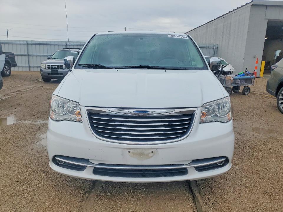 49924316 :رقم المزاد ، 2C4RC1CG0FR574450 vin ، 2015 Chrysler Town & Country مزاد بيع