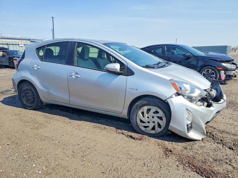 Продажа на аукционе авто 2015 Toyota Prius C, vin: JTDKDTB36F1581562, номер лота: 48615276