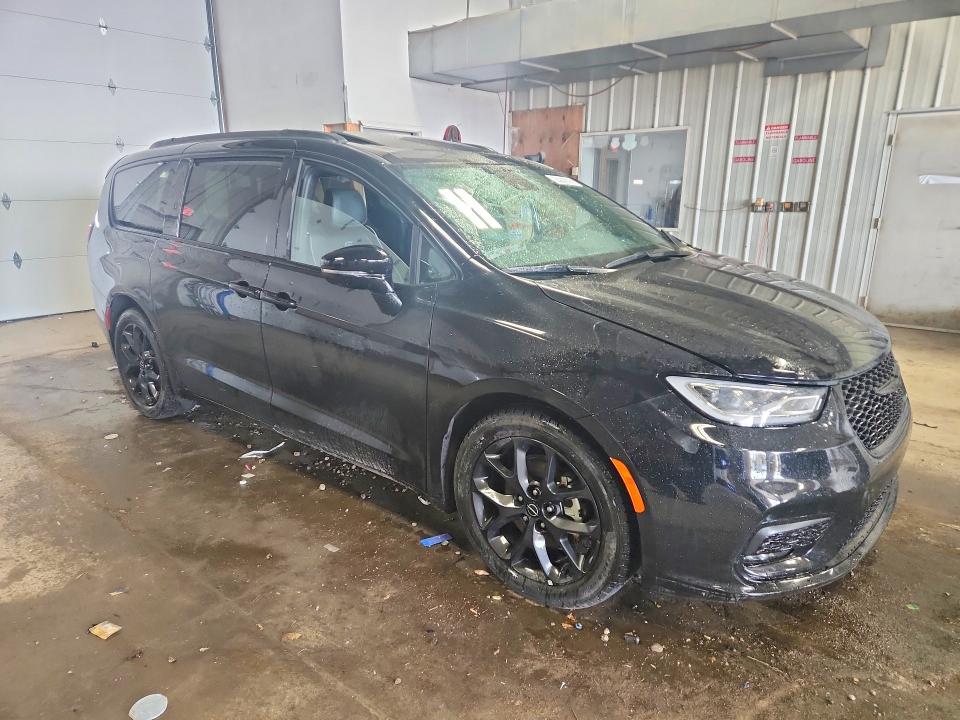 49960096 :رقم المزاد ، 2C4RC1GG7SR537884 vin ، 2025 Chrysler Pacifica مزاد بيع