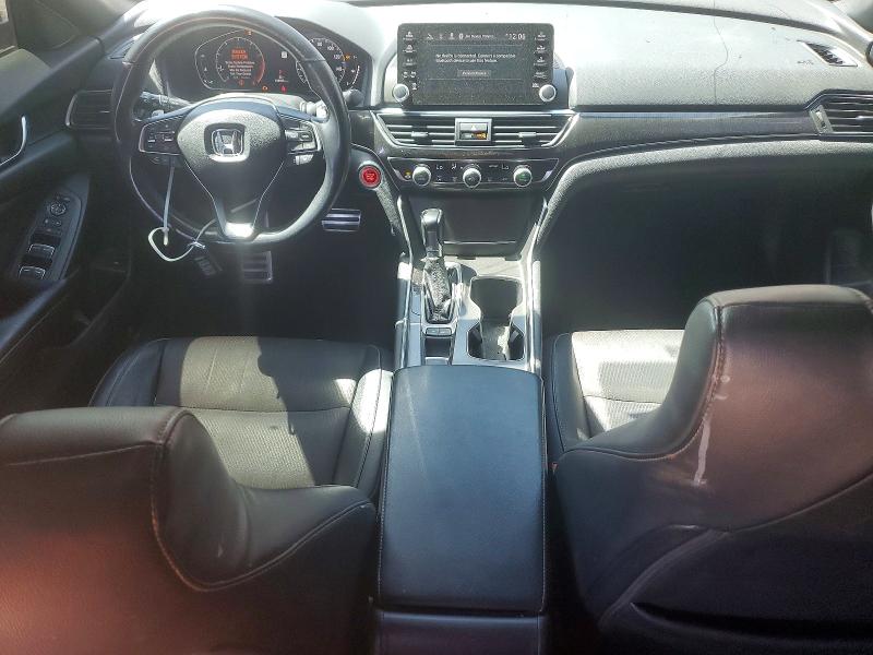 50106696 :رقم المزاد ، 1HGCV1F38JA114475 vin ، 2018 Honda Accord مزاد بيع