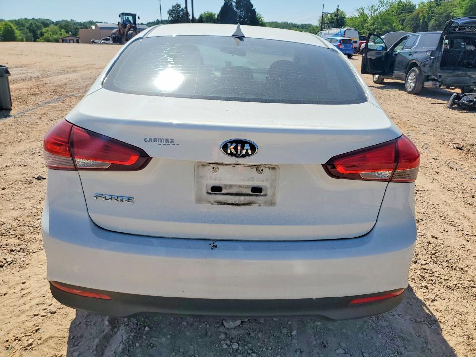 2017 Kia Forte მანქანა იყიდება აუქციონზე, vin: 3KPFK4A73HE078914, აუქციონის ნომერი: 50786956