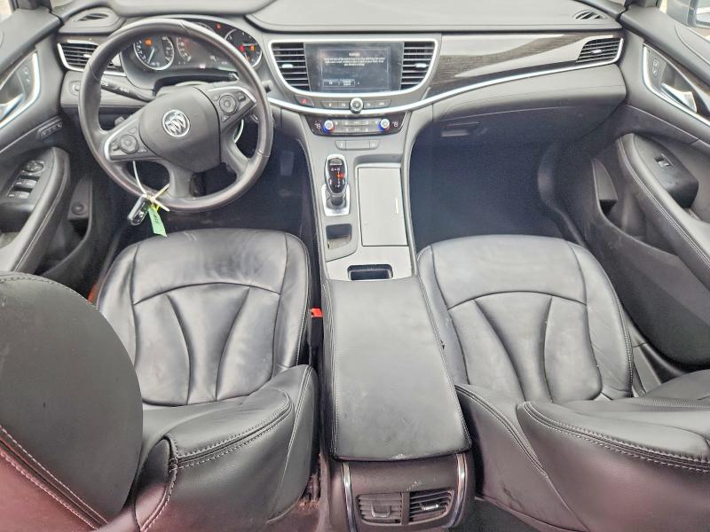48361076 :رقم المزاد ، 1G4ZP5SS9JU142836 vin ، 2018 Buick Lacrosse مزاد بيع