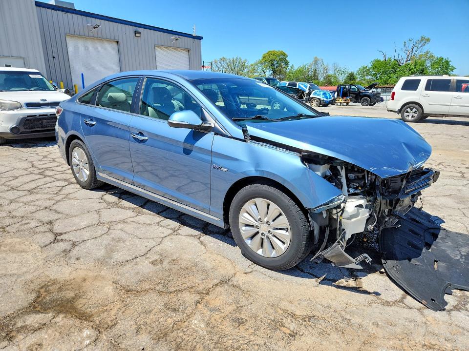 Продажа на аукционе авто 2016 Hyundai Sonata Hybrid, vin: KMHE24L14GA039556, номер лота: 50765156