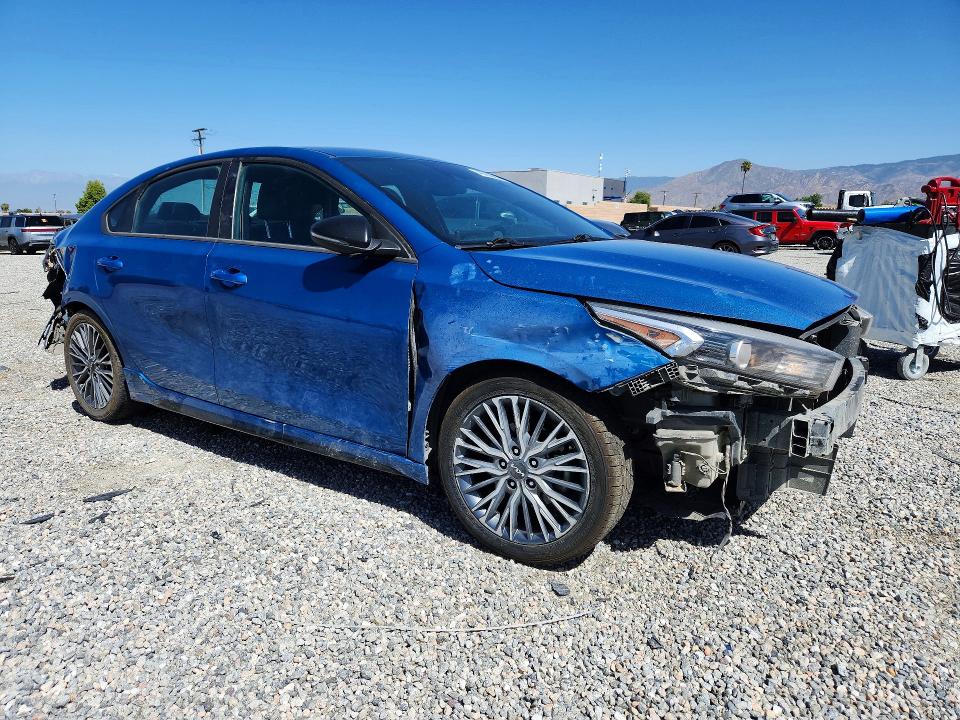 46780216 :رقم المزاد ، 3KPF54AD2NE479766 vin ، 2022 Kia Forte مزاد بيع