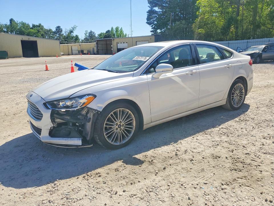 50573176 :رقم المزاد ، 3FA6P0H97GR129474 vin ، 2016 Ford Fusion مزاد بيع