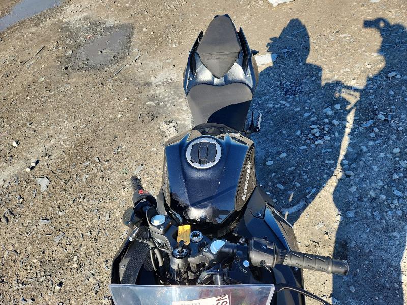 Продажа на аукционе авто 2022 Kawasaki Ex400, vin: JKAEXKH13NDAH5584, номер лота: 48834026