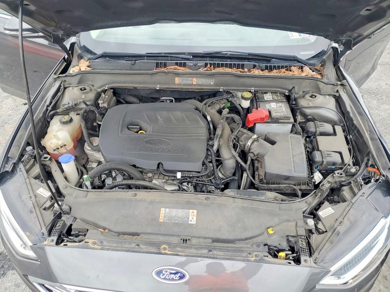 51757196 :رقم المزاد ، 3FA6P0HD7JR144133 vin ، 2018 Ford Fusion مزاد بيع