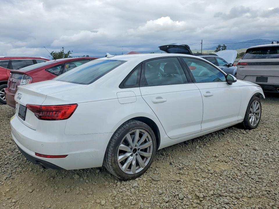 48140486 :رقم المزاد ، WAUGNAF4XHN005945 vin ، 2017 Audi A4 مزاد بيع