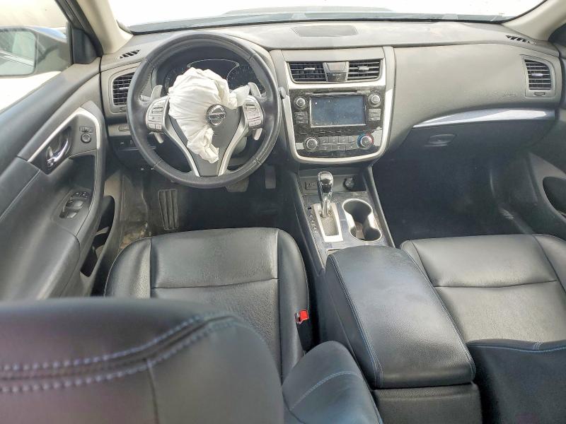 49054016 :رقم المزاد ، 1N4AL3AP8JC200543 vin ، 2018 Nissan Altima مزاد بيع