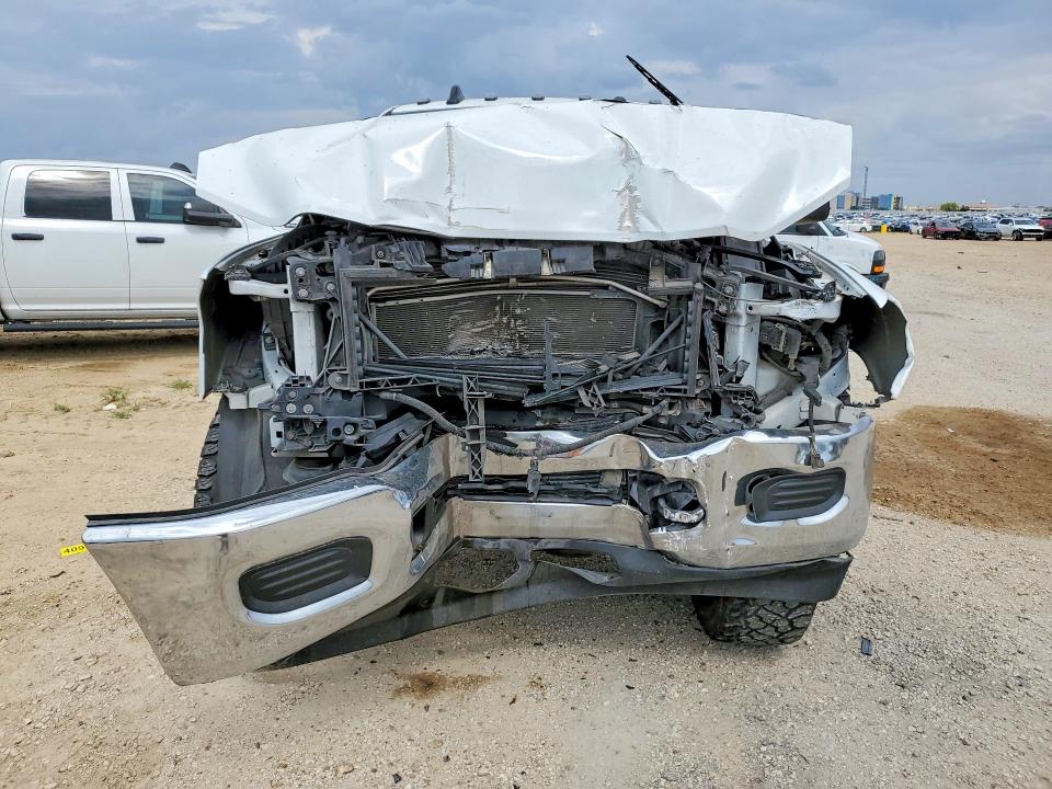 Продажа на аукционе авто 2022 Ram 2500, vin: 3C6UR5CLXNG220654, номер лота: 49902846
