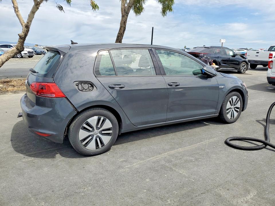 2016 Volkswagen E-golf მანქანა იყიდება აუქციონზე, vin: WVWKP7AU5GW914170, აუქციონის ნომერი: 48423846