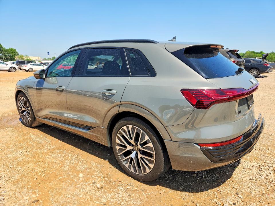 50788046 :رقم المزاد ، WA15AAGE2RB050596 vin ، 2024 Audi Q8 E-tron مزاد بيع