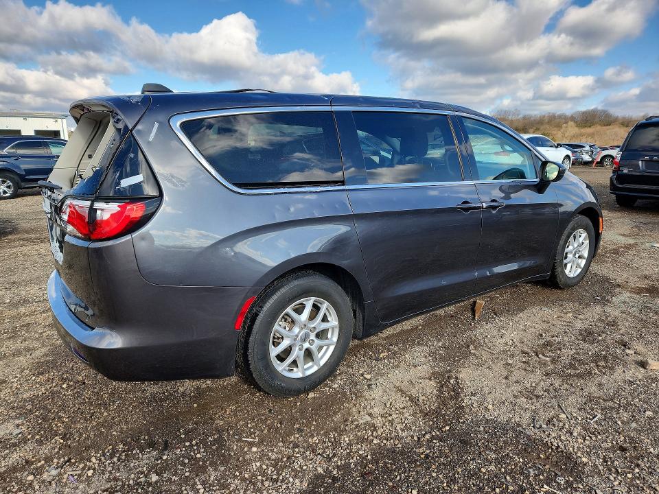 48277116 :رقم المزاد ، 2C4RC1CG9NR225432 vin ، 2022 Chrysler Voyager مزاد بيع