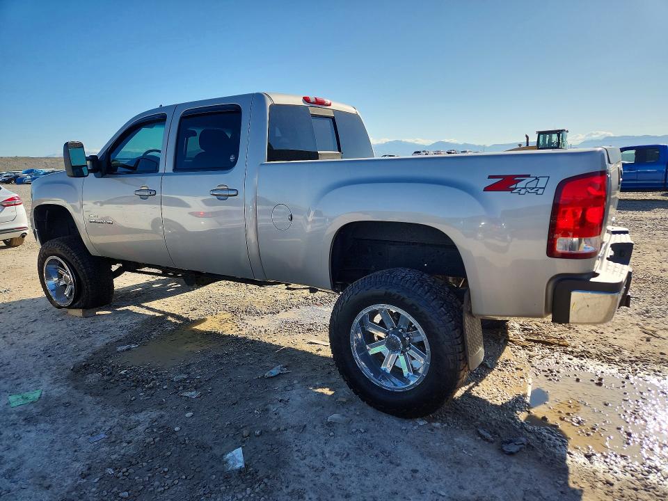 51565106 :رقم المزاد ، 1GTHK23687F543452 vin ، 2007 Gmc Sierra مزاد بيع