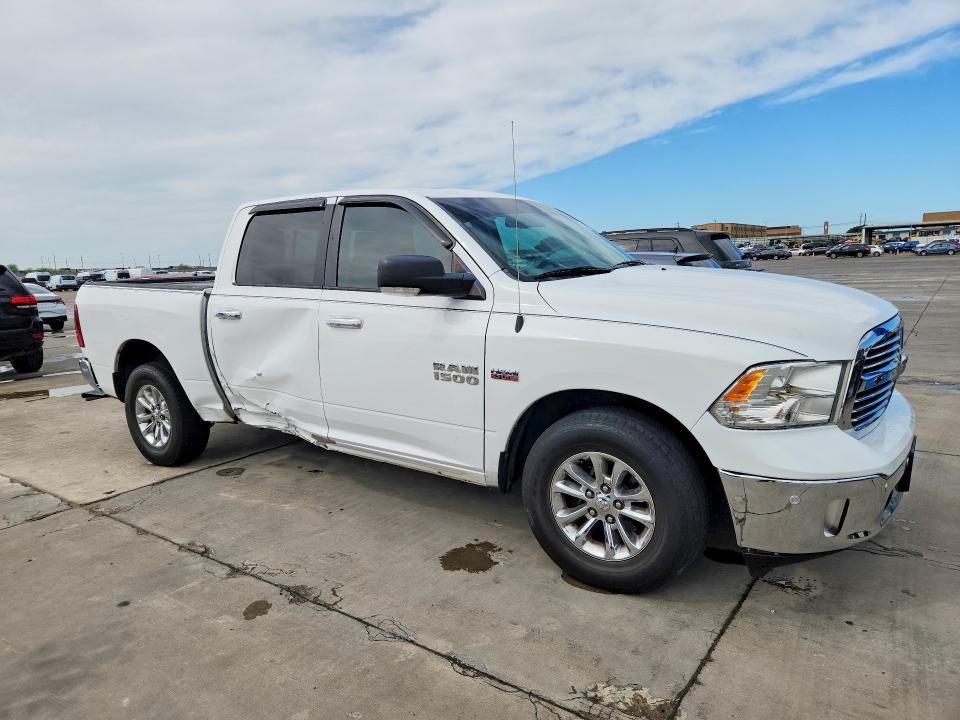 48320086 :رقم المزاد ، 1C6RR6LT4GS164637 vin ، 2016 Ram 1500 مزاد بيع