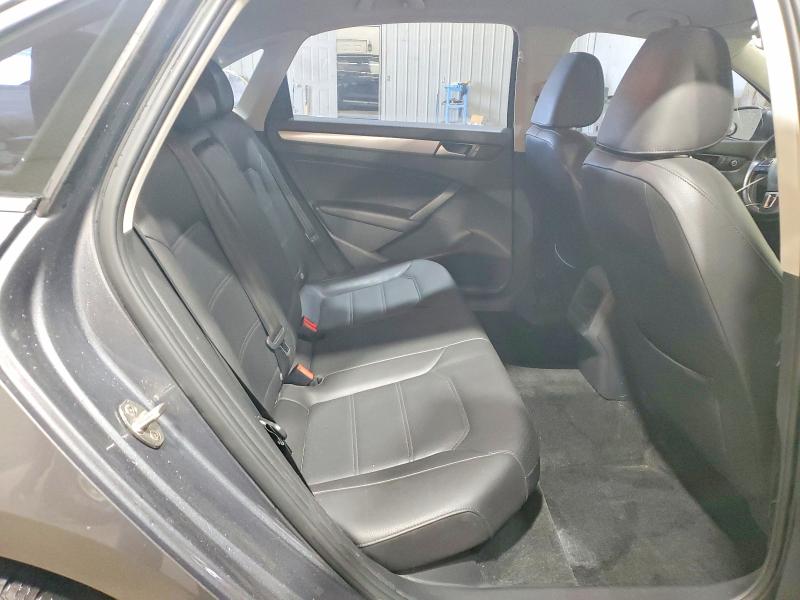 Продажа на аукционе авто 2015 Volkswagen Passat, vin: 1VWAT7A32FC105091, номер лота: 50889146