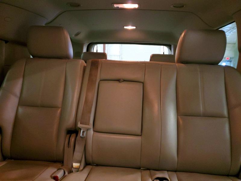 2012 Chevrolet Suburban მანქანა იყიდება აუქციონზე, vin: 1GNSKJE71CR180899, აუქციონის ნომერი: 51018976