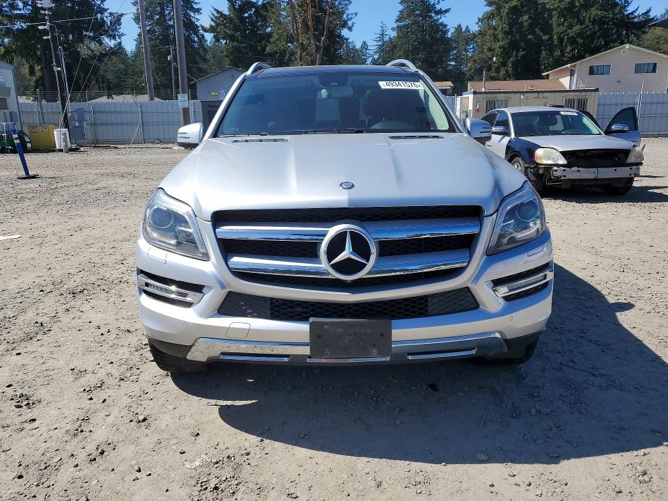 49341576 :رقم المزاد ، 4JGDF6EE5GA681022 vin ، 2016 Mercedes-benz Gl مزاد بيع
