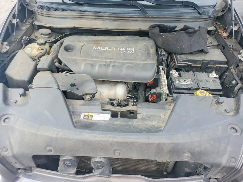 51583376 :رقم المزاد ، 1C4PJLCB4JD518844 vin ، 2018 Jeep Cherokee مزاد بيع