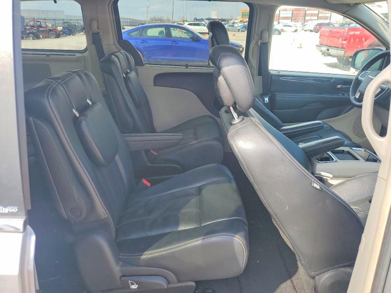 48947676 :رقم المزاد ، 2C4RC1CG6DR607092 vin ، 2013 Chrysler Town & Country مزاد بيع