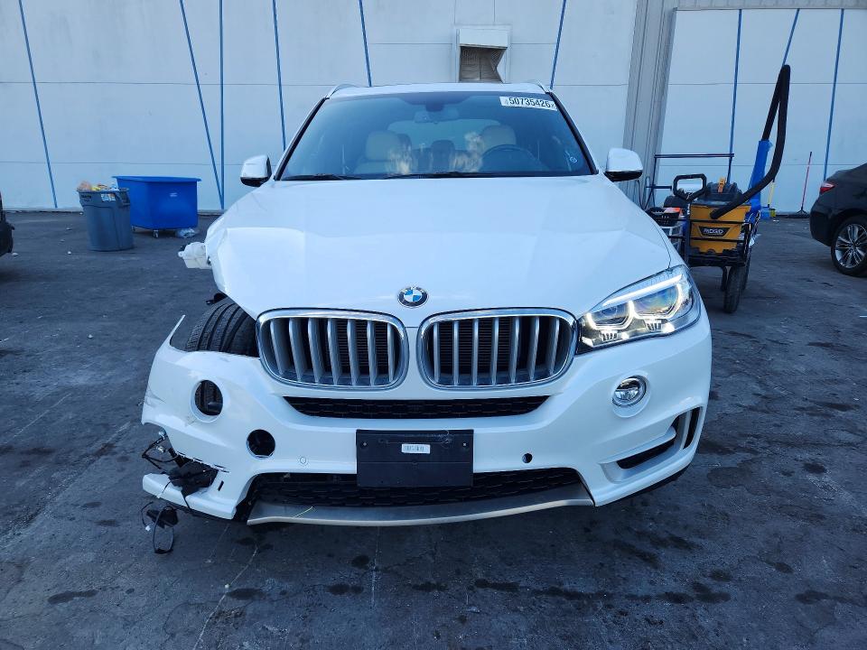 50735426 :رقم المزاد ، 5UXKR0C33H0X77710 vin ، 2017 Bmw X5 مزاد بيع