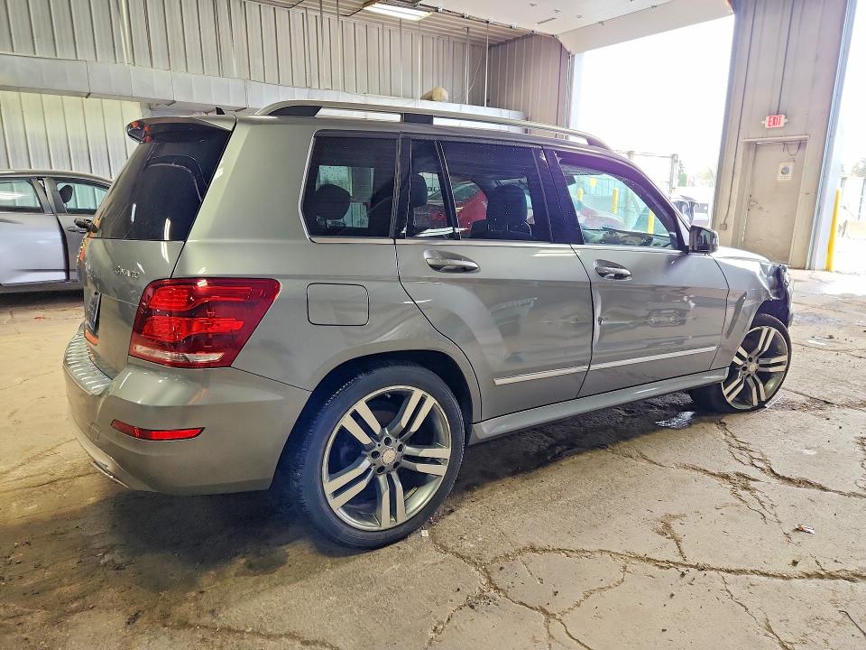 51332656 :رقم المزاد ، WDCGG8JB5FG346516 vin ، 2015 Mercedes-benz Glk مزاد بيع