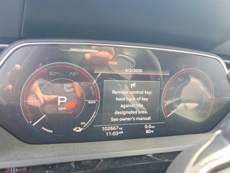 2022 Audi E-tron მანქანა იყიდება აუქციონზე, vin: WA12AAGE8NB031015, აუქციონის ნომერი: 47939026