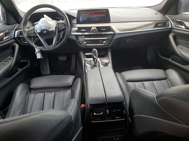 52083166 :رقم المزاد ، WBAJR3C07LWW67167 vin ، 2020 Bmw 530 مزاد بيع