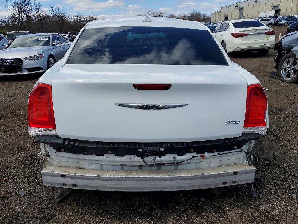 Продажа на аукционе авто 2017 Chrysler 300, vin: 2C3CCAAG1HH664986, номер лота: 48857316