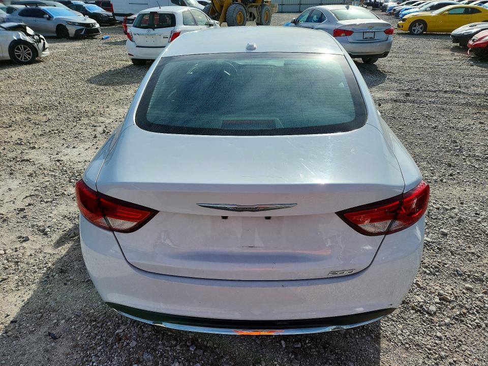 Продаж на аукціоні авто 2015 Chrysler 200, vin: 1C3CCCAB9FN720838, номер лоту: 94947565