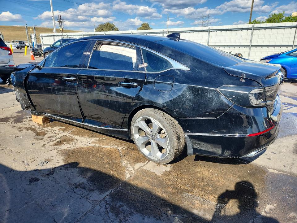 2019 Honda Accord მანქანა იყიდება აუქციონზე, vin: 1HGCV2F98KA005722, აუქციონის ნომერი: 47396446