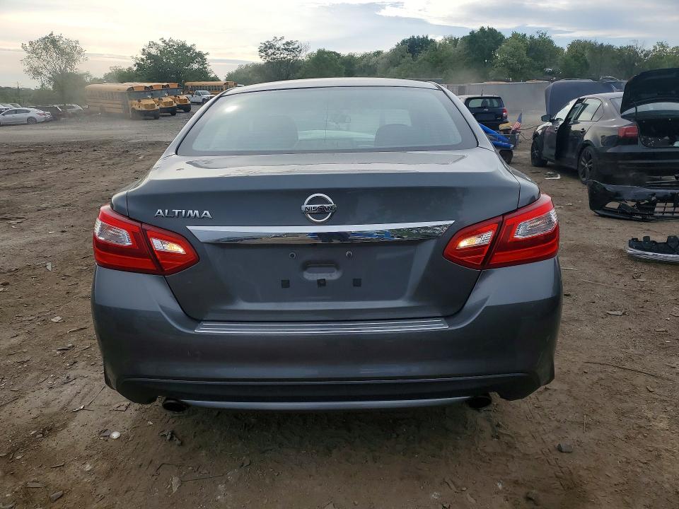 Продажа на аукционе авто 2017 Nissan Altima, vin: 1N4AL3AP8HC125840, номер лота: 51340206