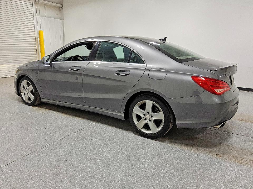 48059946 :رقم المزاد ، WDDSJ4GB9FN172856 vin ، 2015 Mercedes-benz Cla مزاد بيع