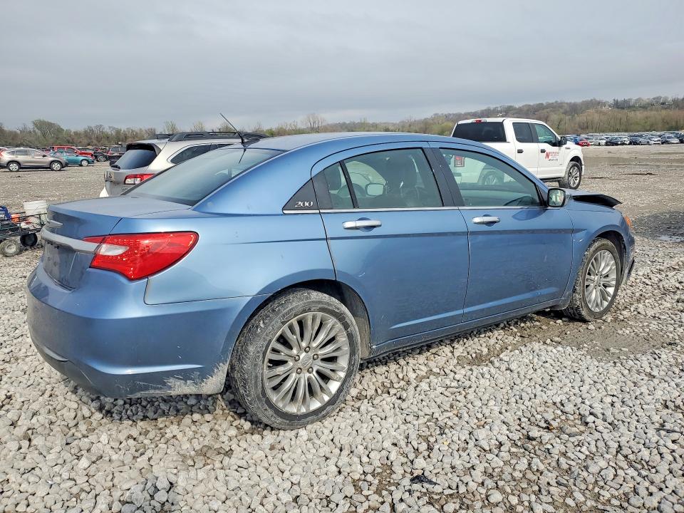 Продажа на аукционе авто 2011 Chrysler 200, vin: 1C3BC2FG5BN582610, номер лота: 48476016