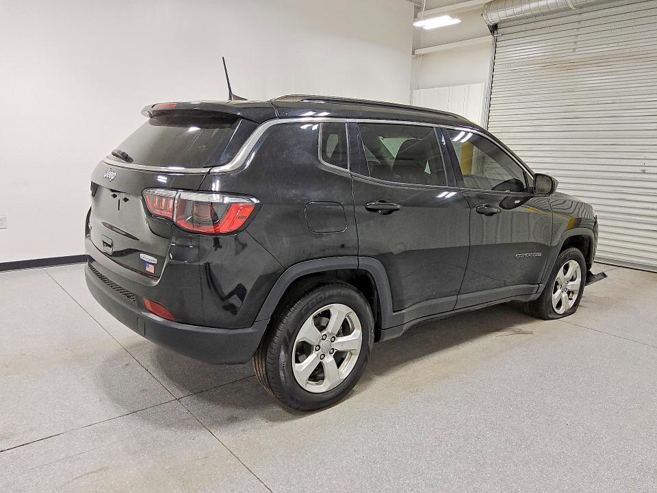 Продаж на аукціоні авто 2021 Jeep Compass, vin: 3C4NJDBB4MT579849, номер лоту: 49989686