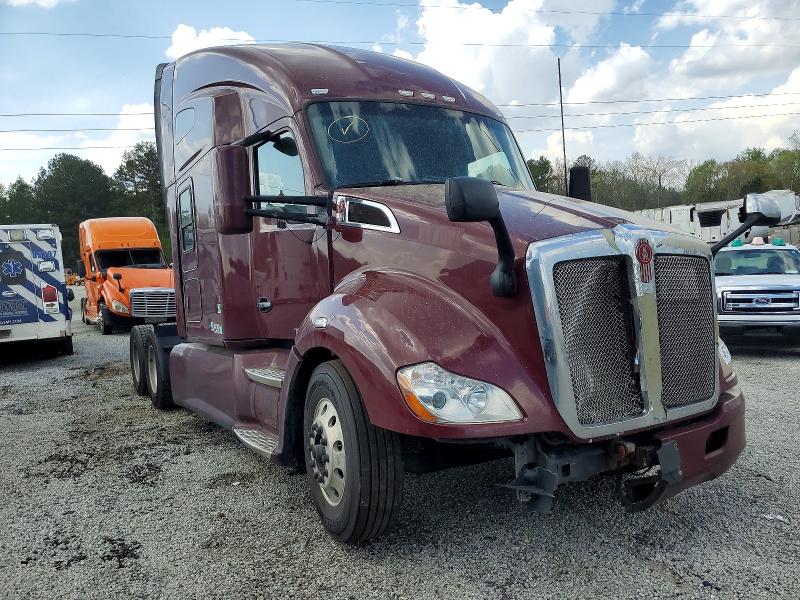 46742736 :رقم المزاد ، 1XKYDP9X8HJ128254 vin ، 2017 Kenworth Construction مزاد بيع