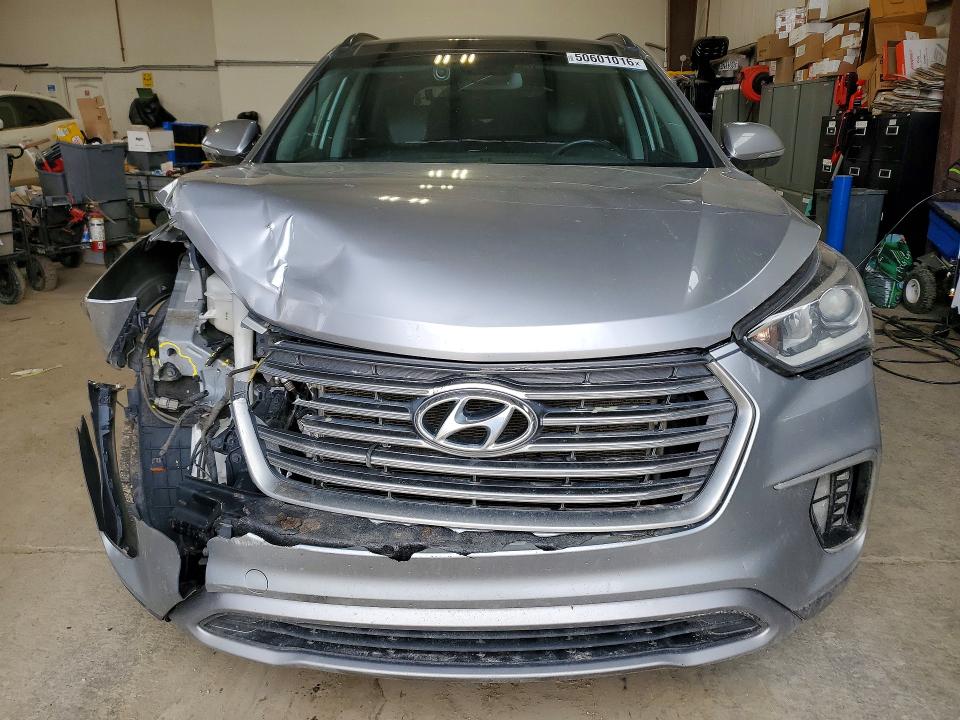 50601016 :رقم المزاد ، KM8SNDHF0HU238523 vin ، 2017 Hyundai Santa Fe Xl مزاد بيع