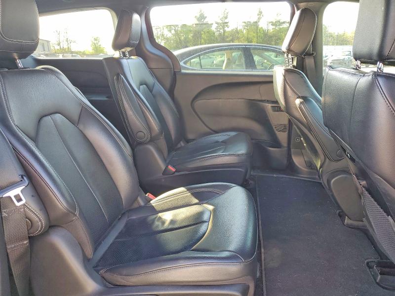 50923836 :رقم المزاد ، 2C4RC1L71NR127401 vin ، 2022 Chrysler Pacifica مزاد بيع
