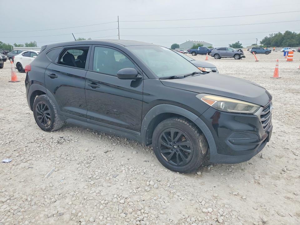 51469446 :رقم المزاد ، KM8J23A47HU306193 vin ، 2017 Hyundai Tucson مزاد بيع