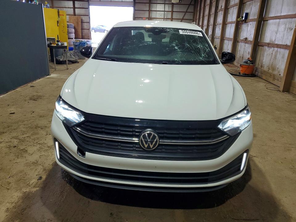 Продажа на аукционе авто 2024 Volkswagen Jetta, vin: 3VWBM7BU7RM085755, номер лота: 50848666