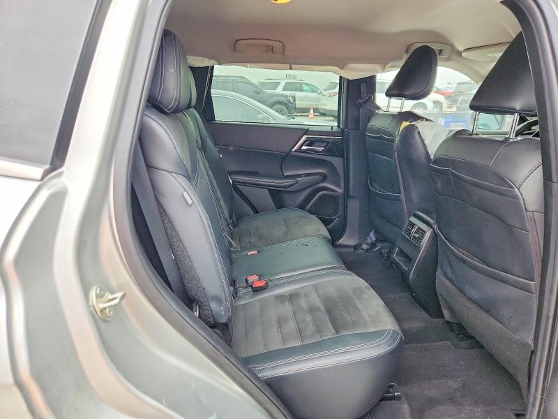 Продаж на аукціоні авто 2022 Mitsubishi Outlander, vin: JA4J4UA88NZ065356, номер лоту: 49215276