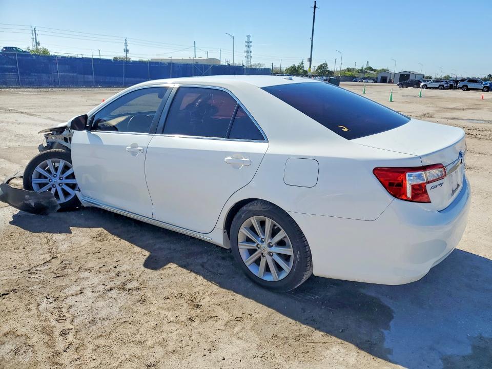 Aukcja sprzedaży 2014 Toyota Camry, vin: 4T4BF1FK1ER345433, numer aukcji: 50433486