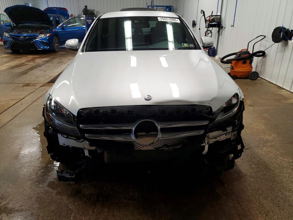 Продажа на аукционе авто 2016 Mercedes-benz C, vin: 55SWF4KB7GU140572, номер лота: 49651686