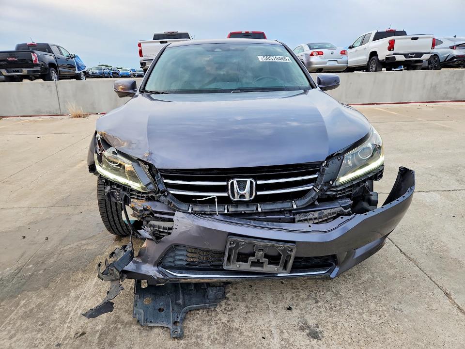 Продаж на аукціоні авто 2015 Honda Accord, vin: 1HGCR3F88FA037447, номер лоту: 50570466