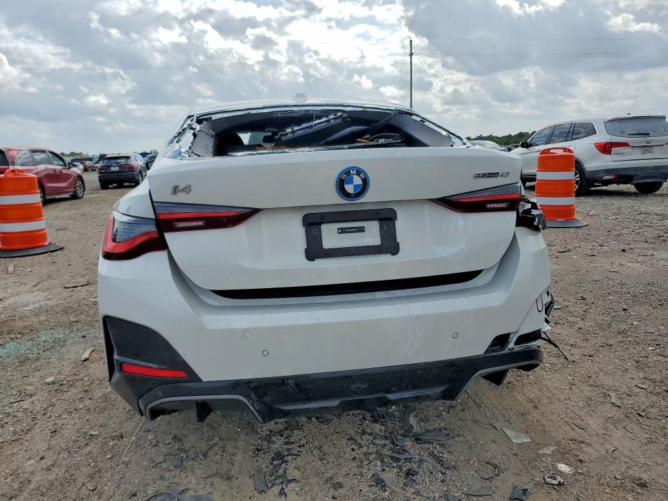 2025 Bmw I4 მანქანა იყიდება აუქციონზე, vin: WBY23HD04SFU90255, აუქციონის ნომერი: 49953846