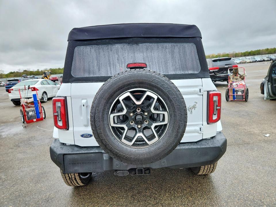 Продаж на аукціоні авто 2025 Ford Bronco, vin: 1FMDE8BH4SLB18604, номер лоту: 51531306
